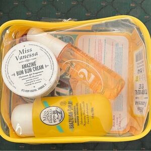 Miss Vanessa Bum Bum Cream, No. 32 Spray & Moisturizer